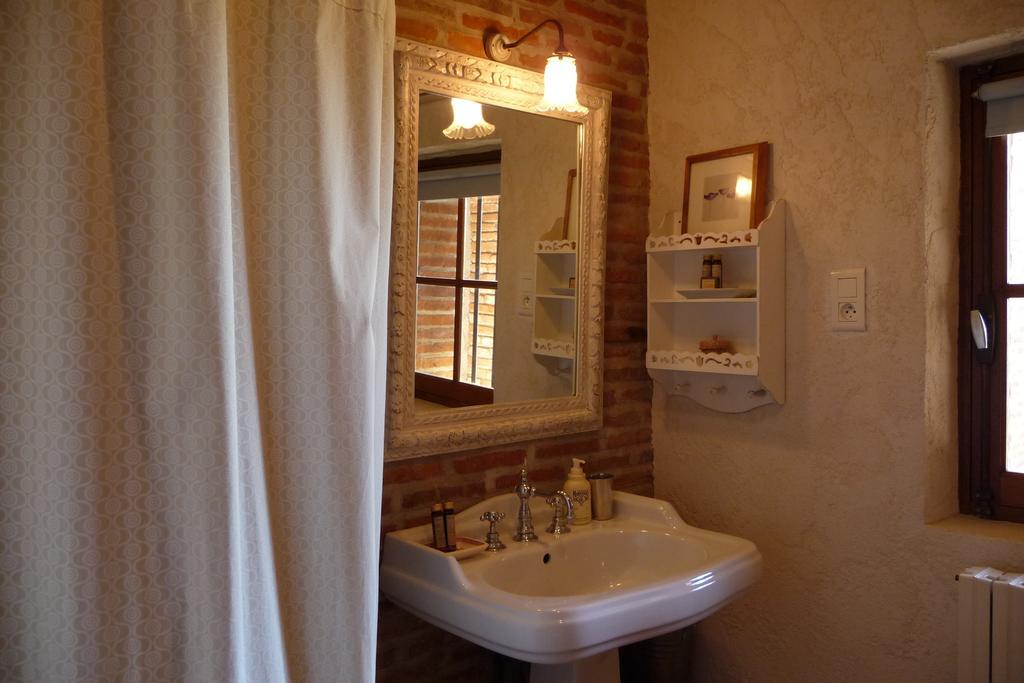Bed and Breakfast Le Manoir Saint Clair à Balma Chambre photo